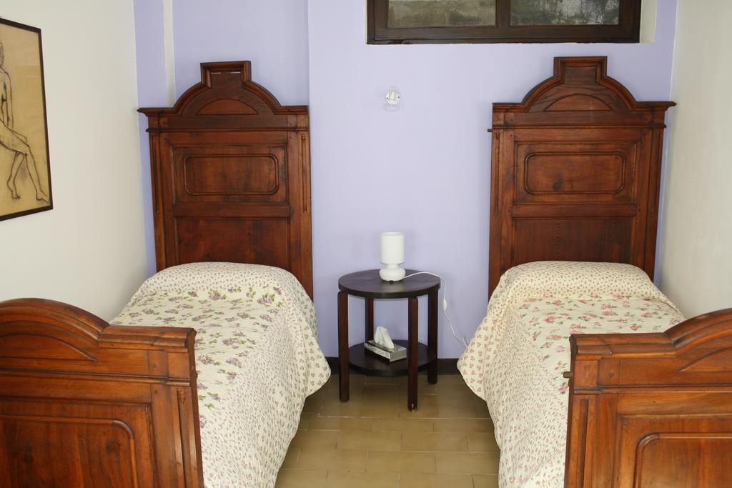 Fattoria Del Pino Bed and Breakfast Orta San Giulio Rum bild